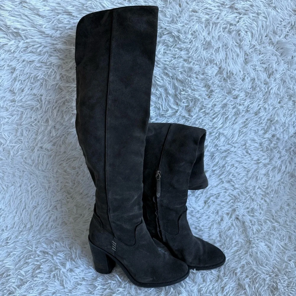 Dolce Vita Gray Suede Over the Knee Boots with Stacked Heel Size 7.5